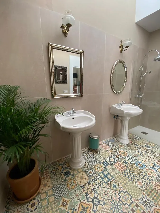 Bed & Breakfast Casa Palacio Anima Jerez de la Frontera Spain